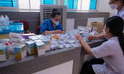 Bệnh viện "khát thuốc": Gỡ vòng luẩn quẩn khó khăn trong đấu thầu