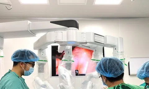 Vì sao vỡ mô hình bệnh viện tự chủ?