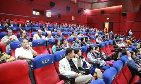 Cục Điện ảnh nói gì về việc các rạp phim xin được hoạt động sau 0h?