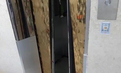 9 người kẹt trong thang máy ở TP HCM, có người kiệt sức