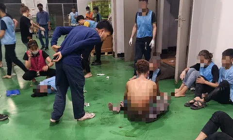 Hơn 30 công nhân bị thương sau tiếng nổ lớn