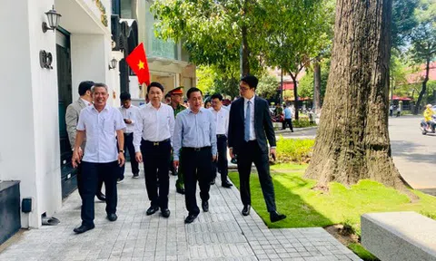 "Tăng tốc" từ phố đi bộ