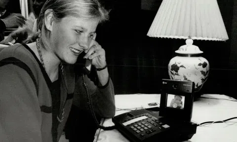 Cách người dùng gọi video cách đây 30 năm