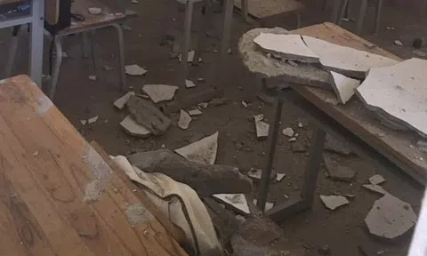 Vữa trần nhà rơi trúng khiến 2 học sinh bị thương