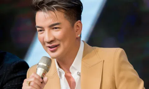 Đàm Vĩnh Hưng chấm thi hoa hậu