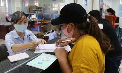 Hà Nội hỗ trợ người nghèo, cận nghèo tham gia BHXH tự nguyện