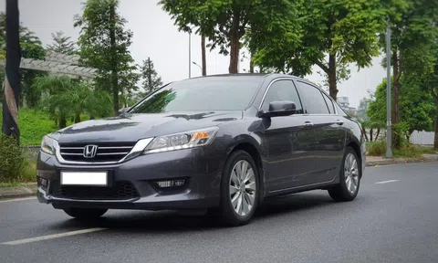 Honda Accord 2015 giá ngang Kia K3 sau 7 năm sử dụng