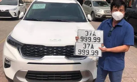 Đấu giá biển số xe đẹp: Đề xuất khi bán xe được giữ lại biển