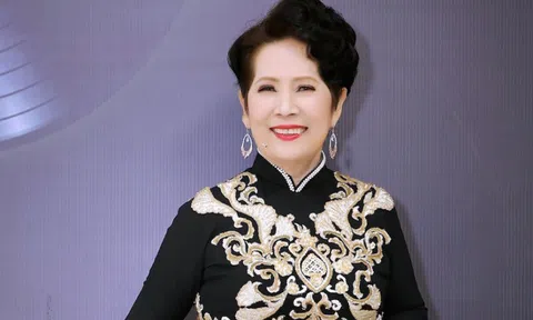 Danh ca Phương Dung: Các con không muốn tôi đi hát nữa