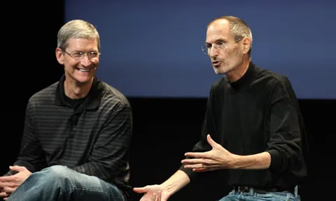 Bất đồng lớn giữa Tim Cook và Steve Jobs