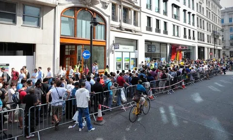 'Xếp hàng mua iPhone' dần trở thành quá khứ