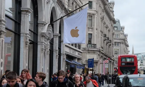 Lý do Apple Store không cho xếp hàng mua iPhone 14