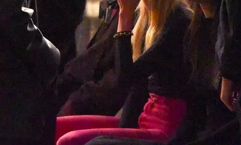 Tỷ phú Kanye West hẹn hò 'thiên thần nội y' Candice Swanepoel