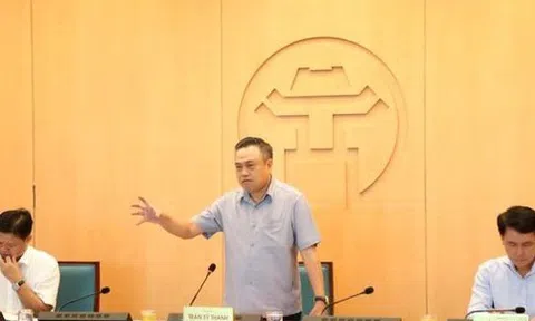 Chủ tịch Hà Nội yêu cầu giải quyết loạt vấn đề ‘nóng’ tại huyện Đông Anh