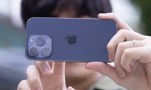 iPhone 14 Pro giúp Apple áp đảo ở phân khúc cao cấp