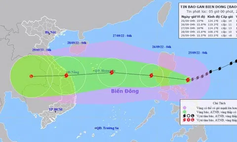 Bão Noru giật cấp 17, đang tiến nhanh vào Biển Đông