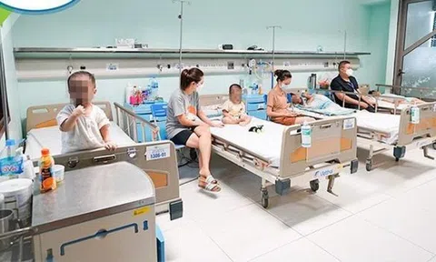 Trẻ mắc virus Adeno tăng, Hà Nội yêu cầu bố trí đủ giường điều trị
