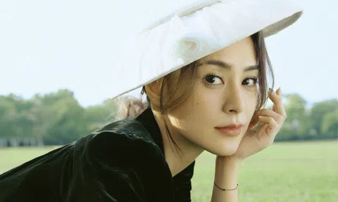 Nhan sắc ngọt ngào, quyến rũ của Chung Hân Đồng sau khi giảm 13kg