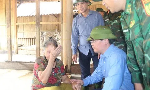 Chủ tịch tỉnh Nghệ An chỉ đạo, không để dân thiếu ăn sau lũ