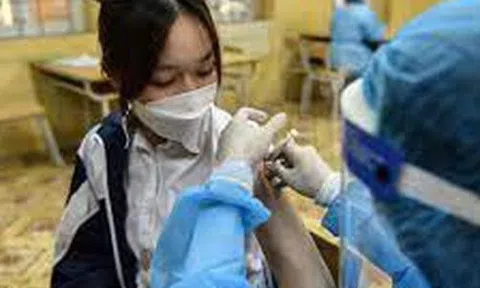 Sở Y tế TP HCM đề nghị cung cấp danh sách phụ huynh là nhân viên y tế chưa tiêm vắc-xin cho con