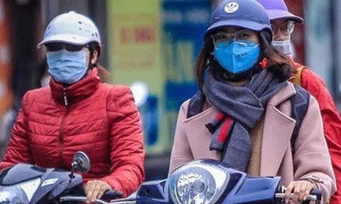 Hà Nội đón gió lạnh đầu mùa, nền nhiệt tiếp tục giảm sâu