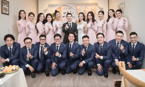 Nhà trai ngồi xích lô hỏi cưới hoa hậu Đỗ Mỹ Linh