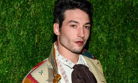 Sao 'The Flash' đối mặt án tù 26 năm