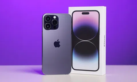 iPhone 14 bất ngờ gặp sự cố sập nguồn tại Việt Nam