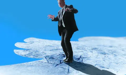 Dàn sếp cũ Twitter 'giàu to' vì bị tỉ phú Elon Musk sa thải