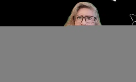 NSƯT Diệu Hiền nghẹn ngào tiễn biệt nghệ sĩ Bích Thủy, Hà Mỹ Liên