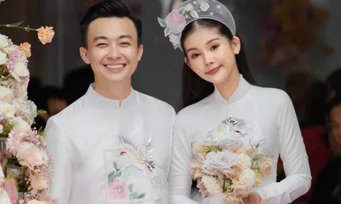 Ông xã Lê Âu Ngân Anh rước dâu bằng dàn xe Jeep