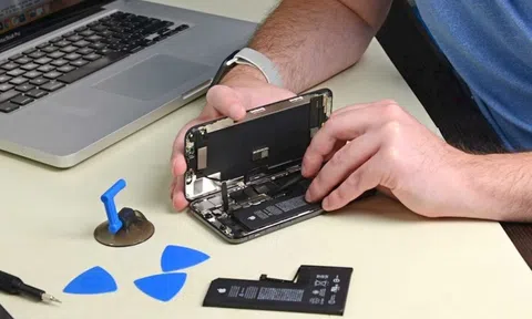 Can thiệp thông số pin trên iPhone cũ để đẩy giá