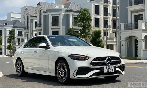 Mercedes C300 AMG 2022 lắp ráp trong nước có đáng giá hơn 2 tỉ đồng?