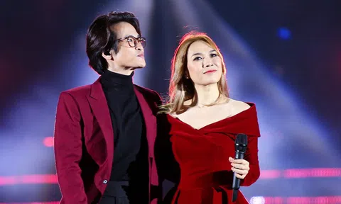 Mỹ Tâm tình tứ bên Hà Anh Tuấn trước hàng ngàn khán giả