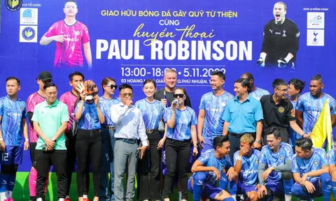 Nhật Kim Anh góp 20 triệu đồng giúp người nghèo trong trận bóng từ thiện