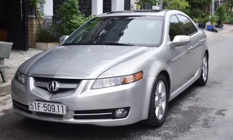Acura TL 2005 - sedan 'dân chơi' một thời giá 300 triệu tại Việt Nam