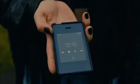 Học sinh náo loạn khi trường học ở Mỹ cấm smartphone