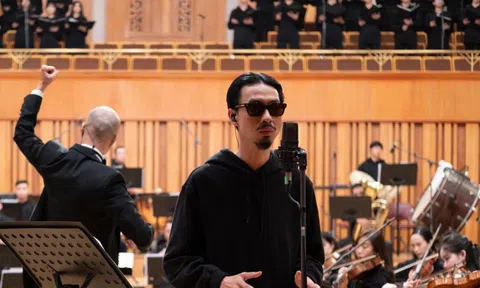 Đen Vâu đọc rap với dàn nhạc giao hưởng hơn 100 người