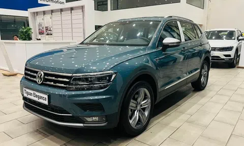 Volkswagen Tiguan Allspace 'tồn kho' tại Việt Nam giảm giá tới 249 triệu