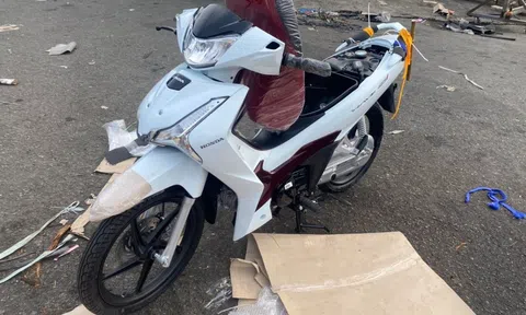 Honda Wave 125i 2023 ‘Made in Thailand’ đầu tiên về Việt Nam, giá 86 triệu