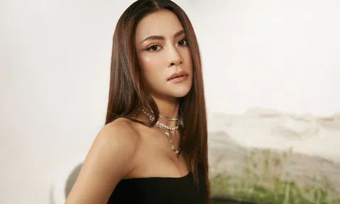 Hà Nhi từng muốn bỏ nghề ca hát