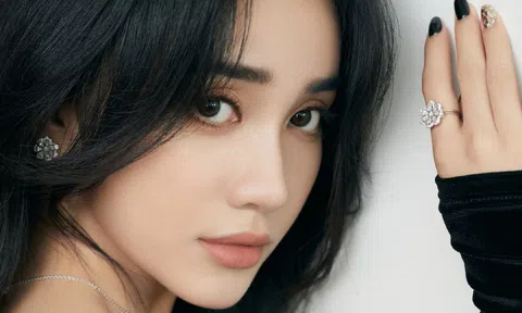 Nhan sắc 'nàng thơ' mới của Trương Nghệ Mưu