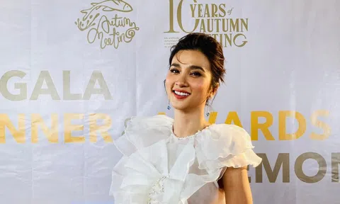 Kim Tuyến tiết lộ lý do vẫn đi học diễn sau hơn 15 năm làm nghề