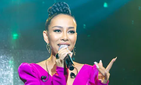 Thảo Trang kể biến cố bạn trai qua đời, phải livestream bán hàng để nuôi con