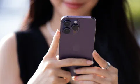 iPhone 14 khan hàng giữa mùa sale Black Friday