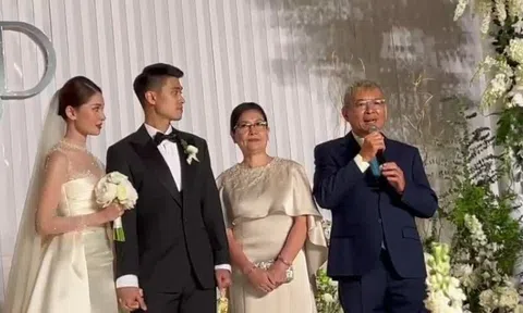 Thùy Dung khóc nghe bố dặn dò khi về nhà chồng