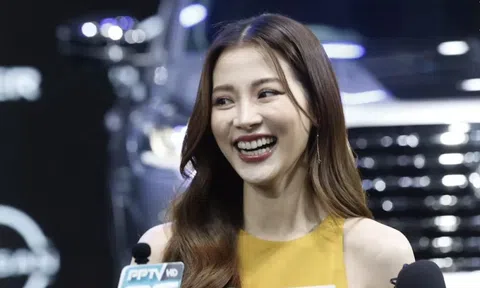 Mỹ nhân ‘Chiếc lá cuốn bay’ Baifern Pimchanok xác nhận hẹn hò