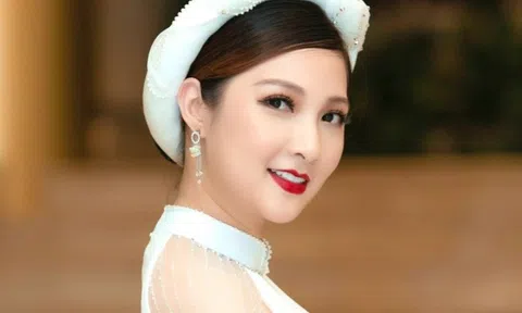 Nghệ sĩ âm nhạc truyền thống lên sân khấu thương mại