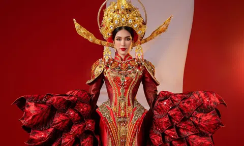 Á hậu Phương Anh khoe sắc trong trang phục dân tộc tại Hoa hậu Quốc tế 2022