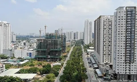 TPHCM yêu cầu các huyện không đề xuất lên quận, thành phố